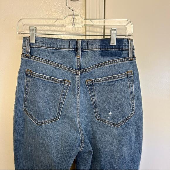 Abercrombie Curve Love 90s Slim Straight Ultra High Rise Jeans Size 28 - Picture 5 of 7